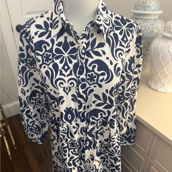 Zara Navy White Damask Print A-Line Midi Shirt
Dress size small-i8 - Picture 4 of 7